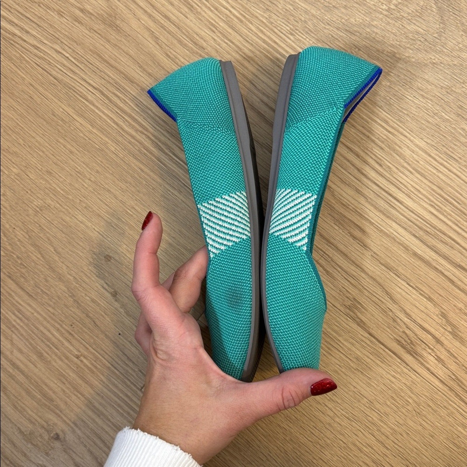 Rothy's Women's Pointed Toe Machine Washable Teal Flats Size 9