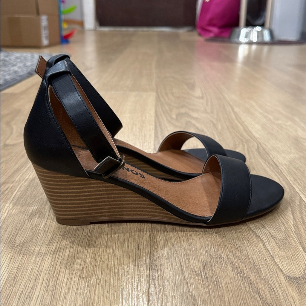 Sonoma Women's Malinois Black and Tan Wedge Heels Size 7.5