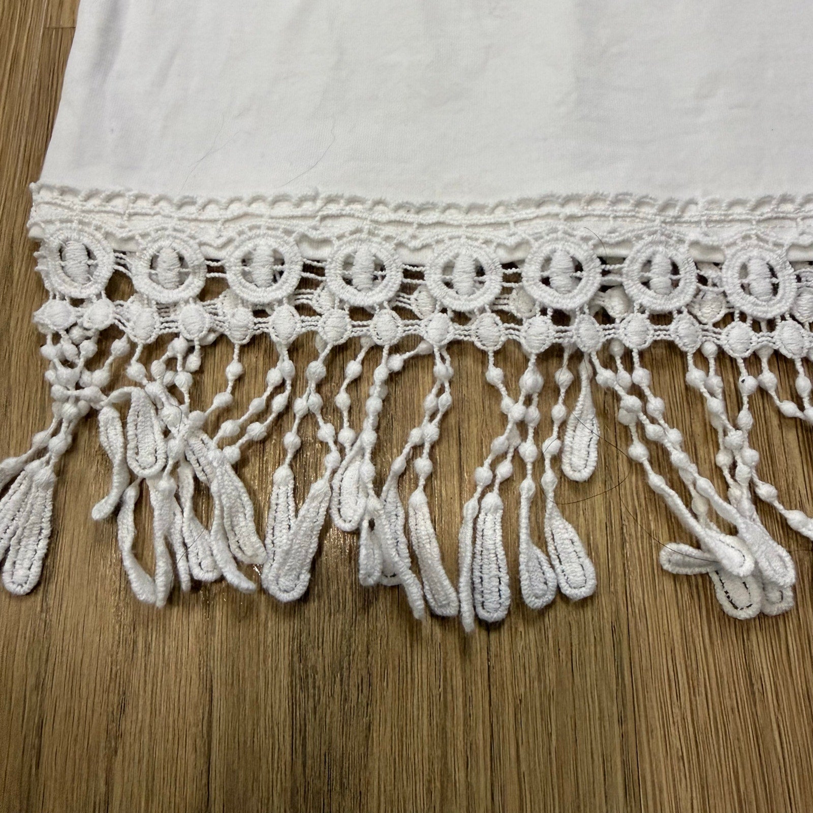 M.L. Kids Girls' White Ruffle Sleeve Crochet Lace Hem Tassel Fringe Top Size 3T
