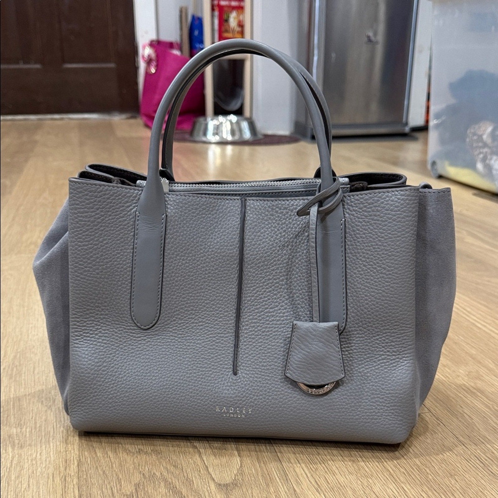 Radley London Hillgate Place Medium Multiway Leather Grab Bag in Grey