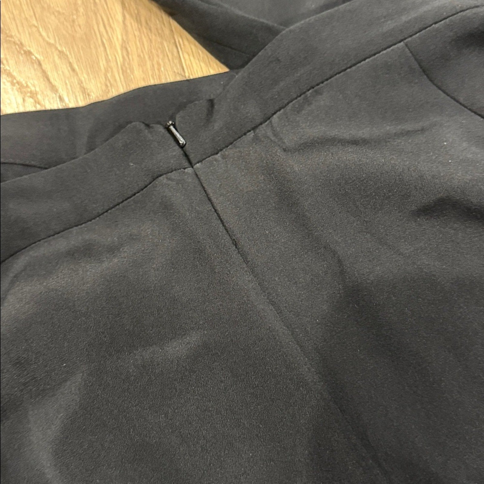 Ralph Lauren Elegant Black Silk Trousers Size 16
