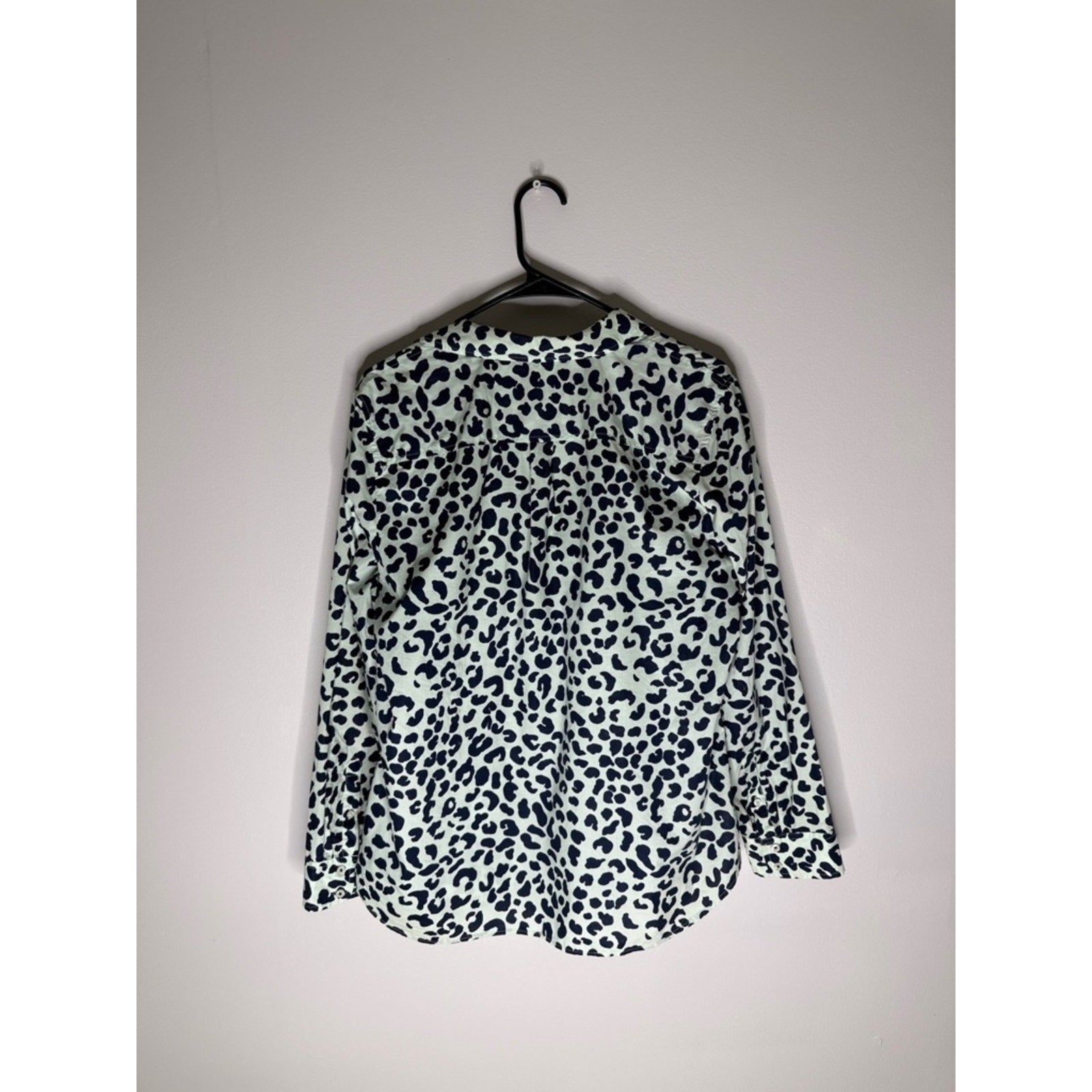 Talbots Navy Mint Leopard Print Button-Front Blouse Top Size Large