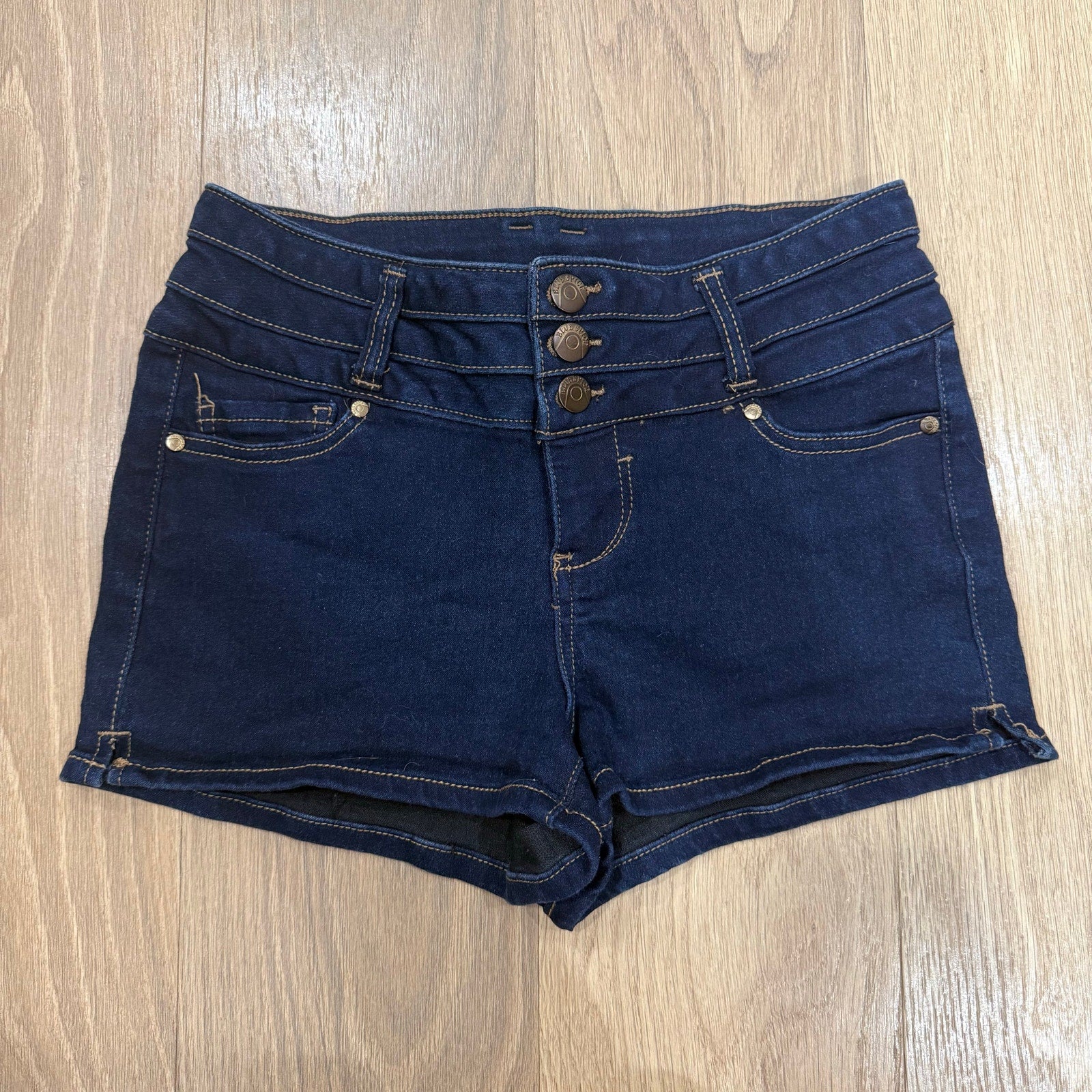 Blue Spice Women’s High-Rise Dark Wash Denim Shorts – 3-Button Fly Size 5