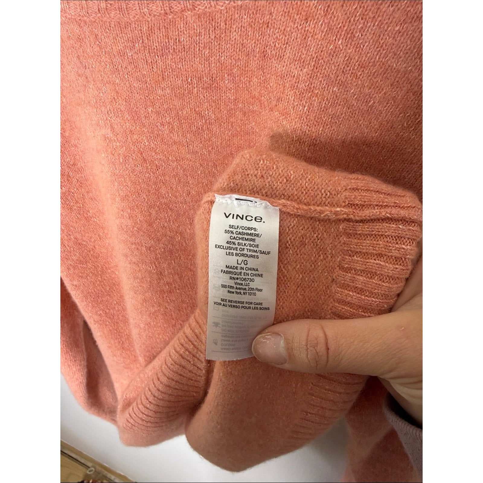 Vince Scoopneck Crew Sweater in Coral Cashmere Blend Size Large