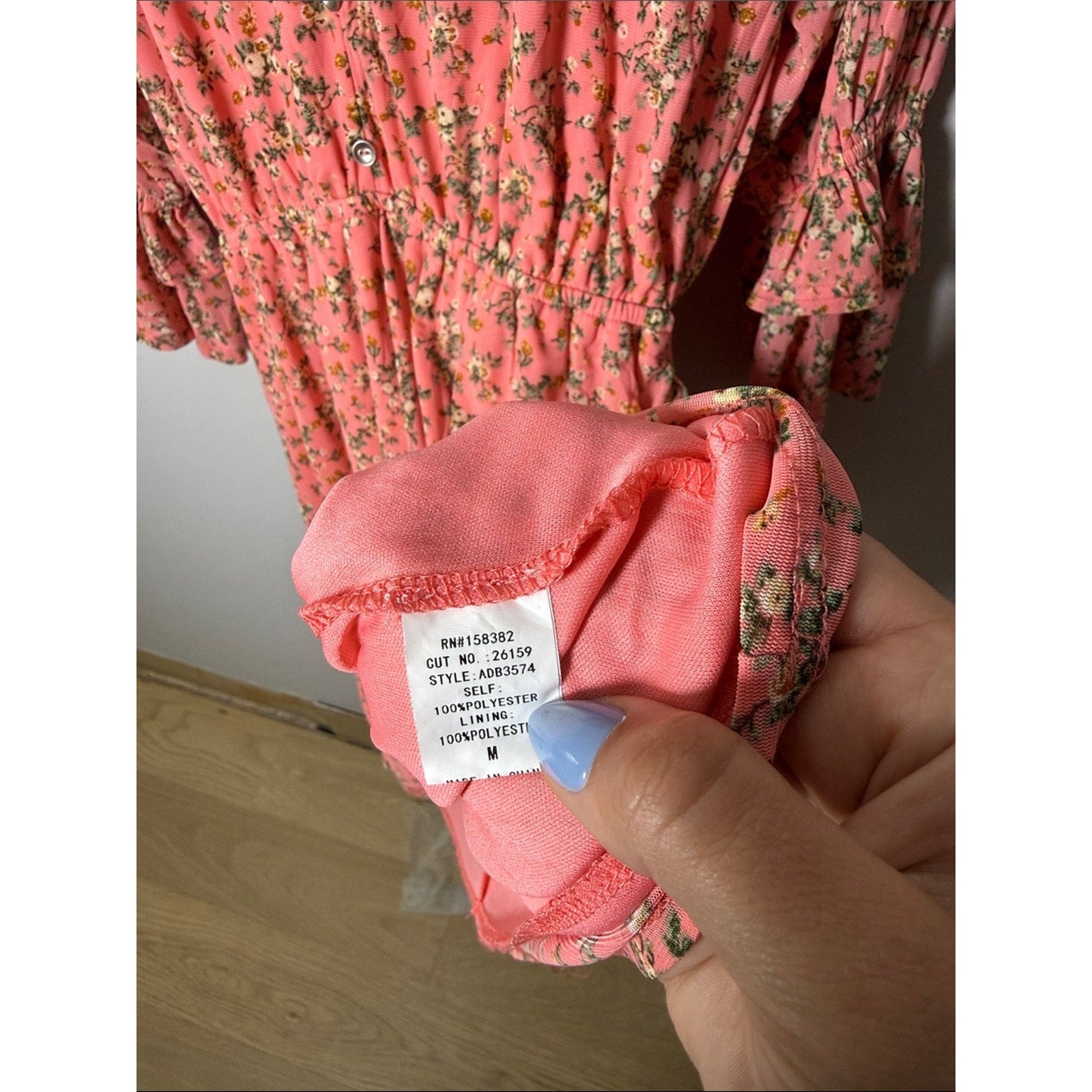Luna Floral V-Neck Dress - Lightweight Summer Style Size Medium