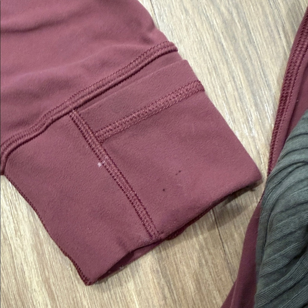 Lululemon Hooded Define Jacket in Nulu Fabric in Chianti Size 12