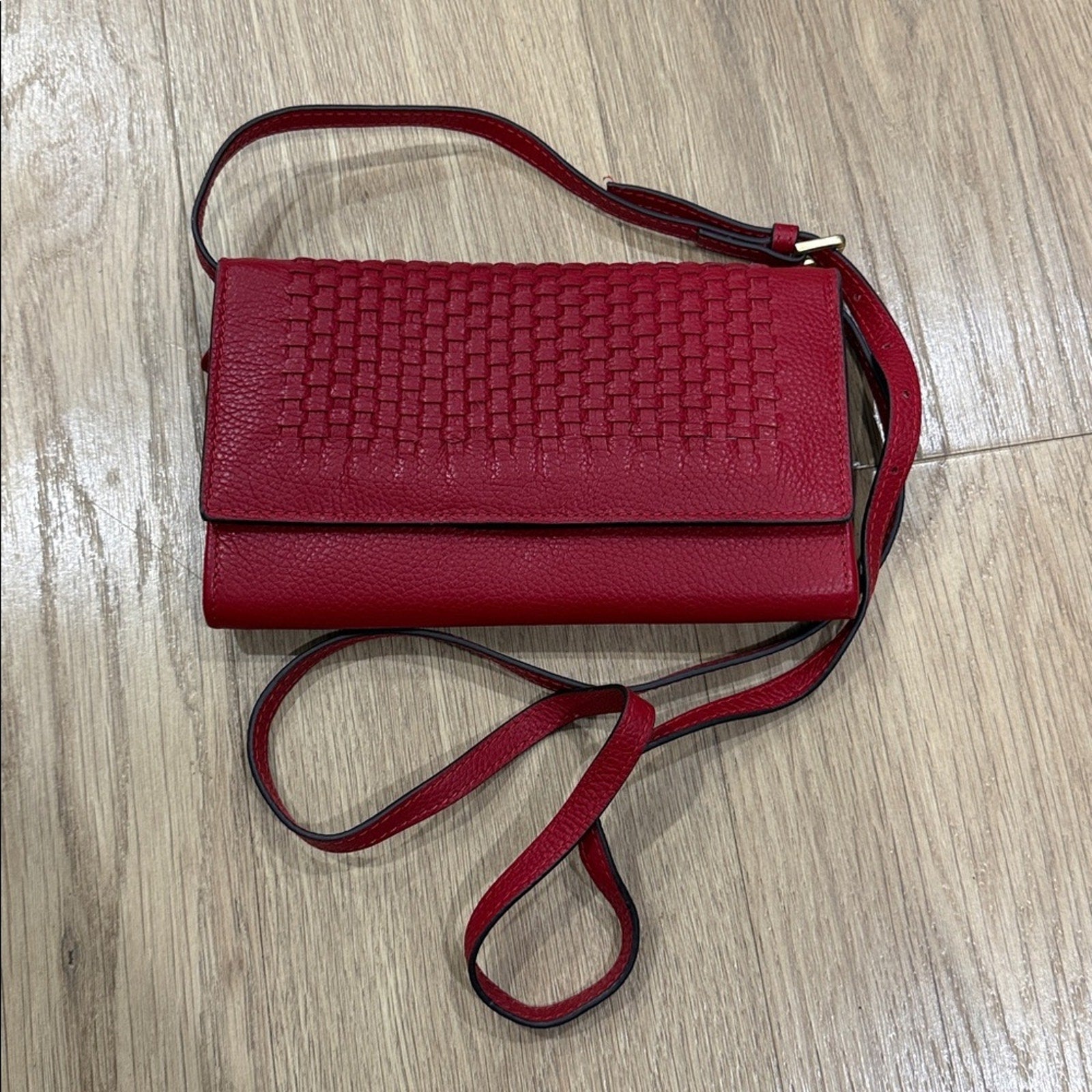 Lodis California Leather Traveler Crossbody Wallet in Red Leather
