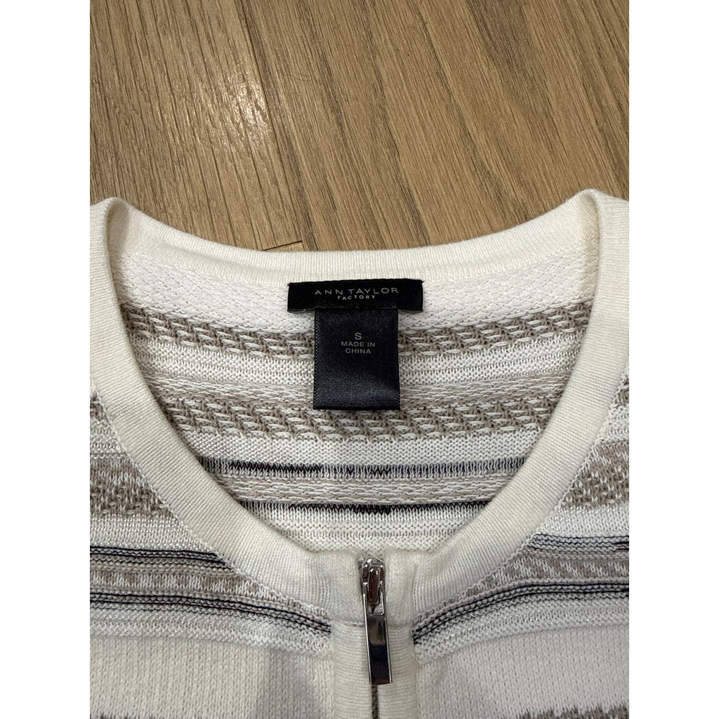 Ann Taylor Gray and White Striped Knit Crew Neck Cardigan Size Small