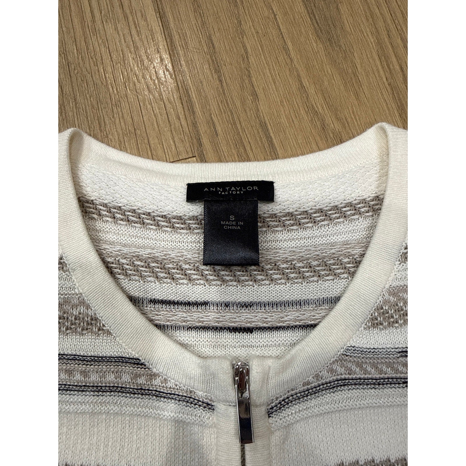 Ann Taylor Gray and White Striped Knit Crew Neck Cardigan Size Small