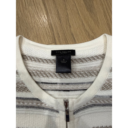 Ann Taylor Gray and White Striped Knit Crew Neck Cardigan Size Small