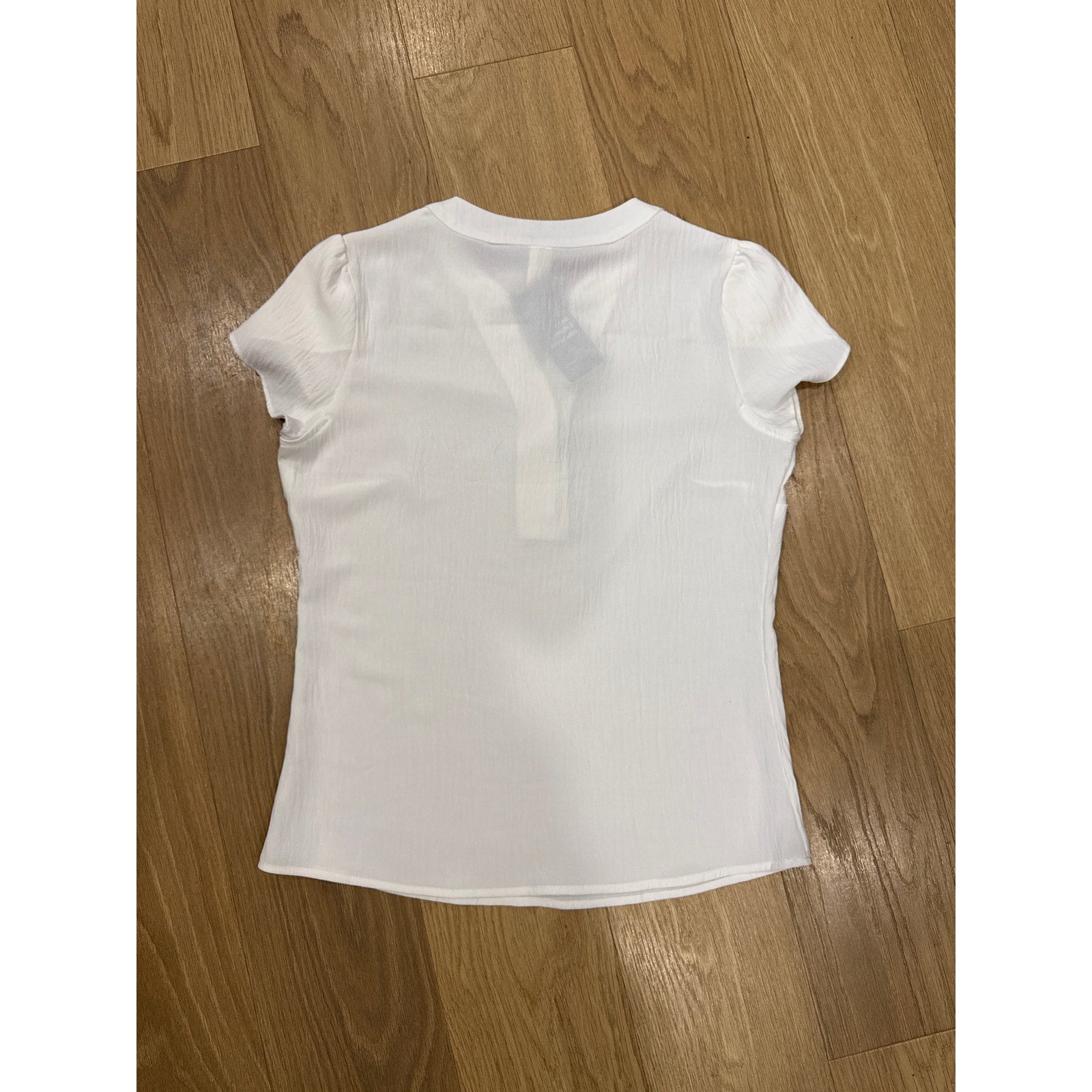 Blooming Jelly Dressy Casual Button Detail Textured V Neck Cap Sleeve Top Size XS NEW!