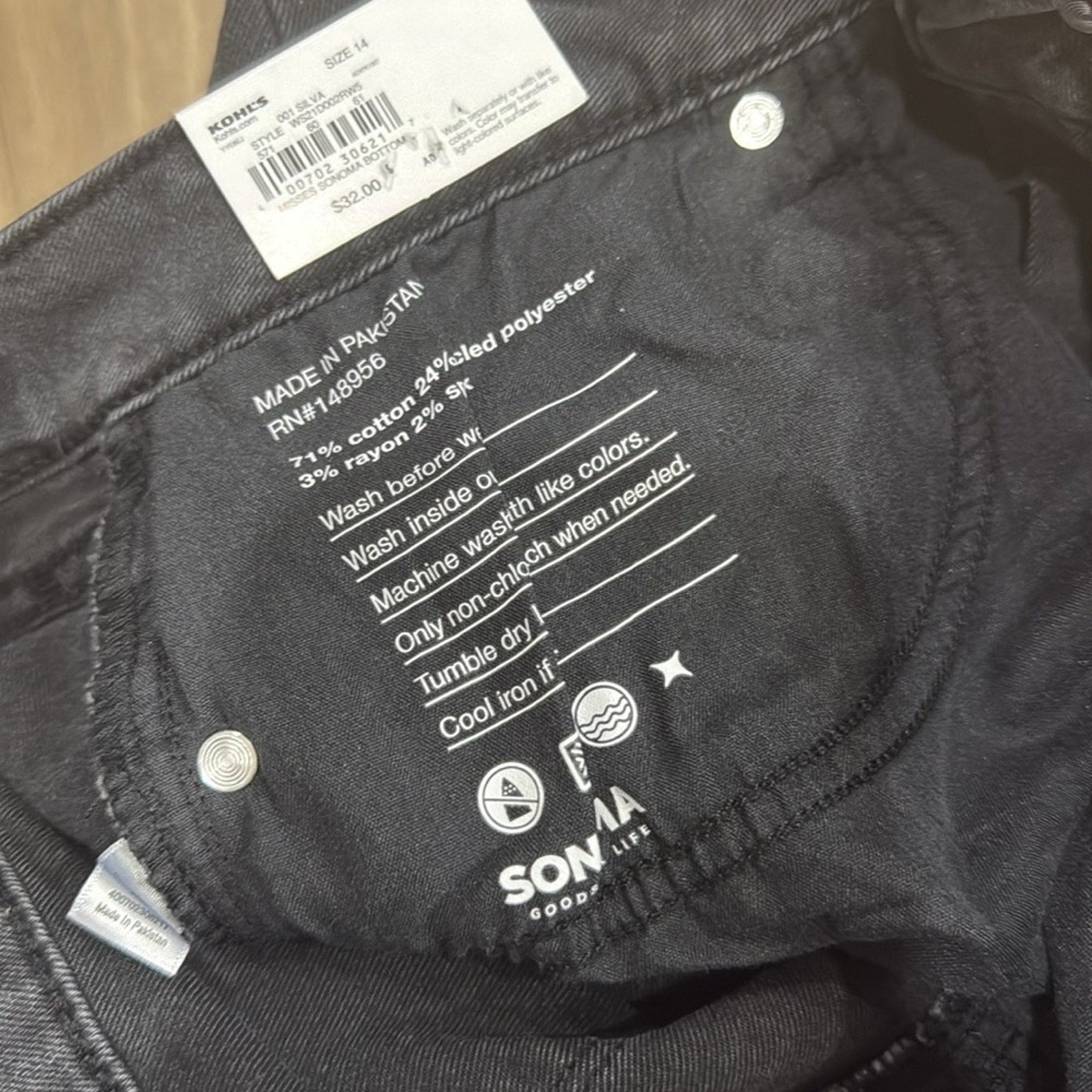 Sonoma Black / Dark Gray Bermuda Denim Raw Hem High Rise Shorts Size 14 NEW!