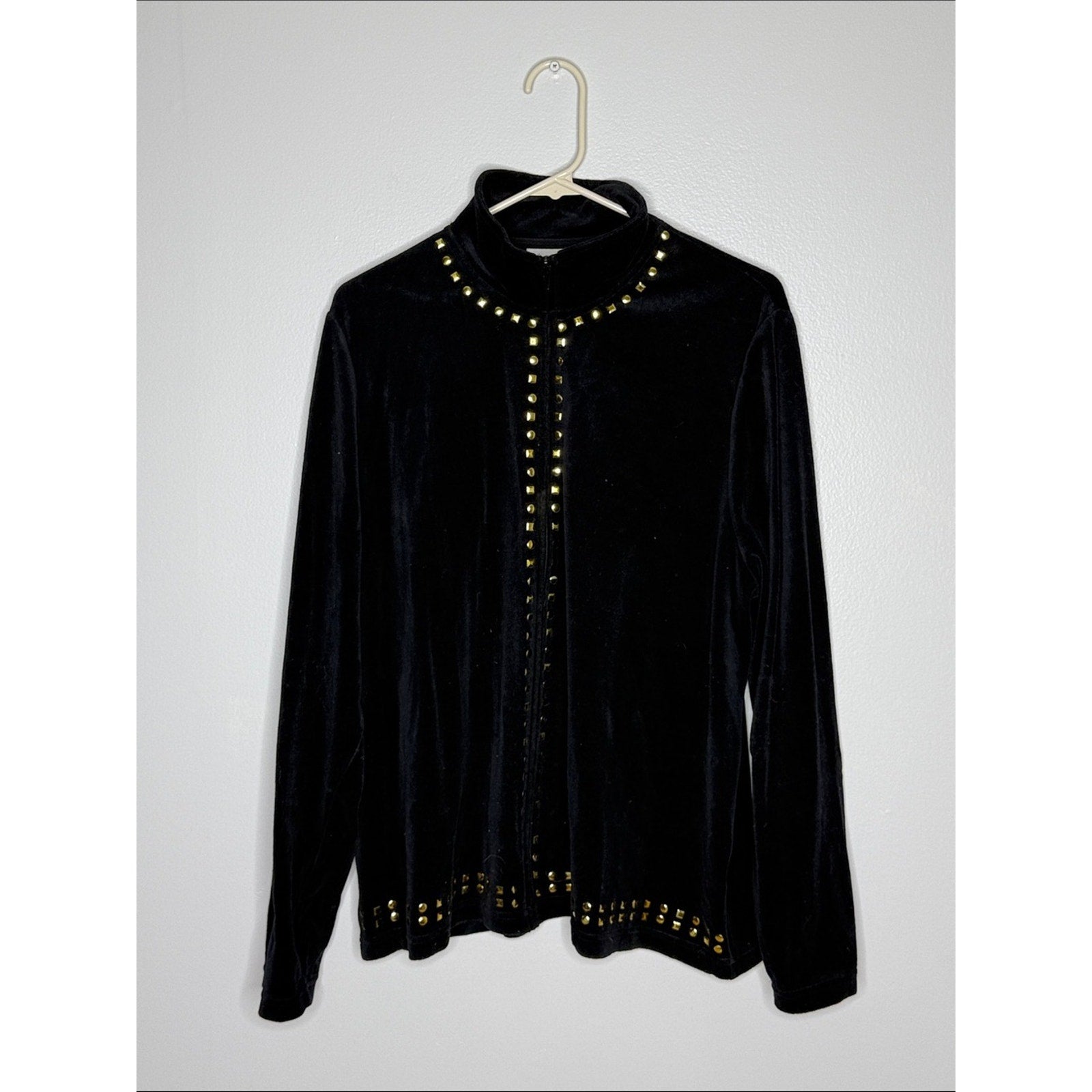 Sag Harbor Black Velvet Jacket with Gold Studs Size XL