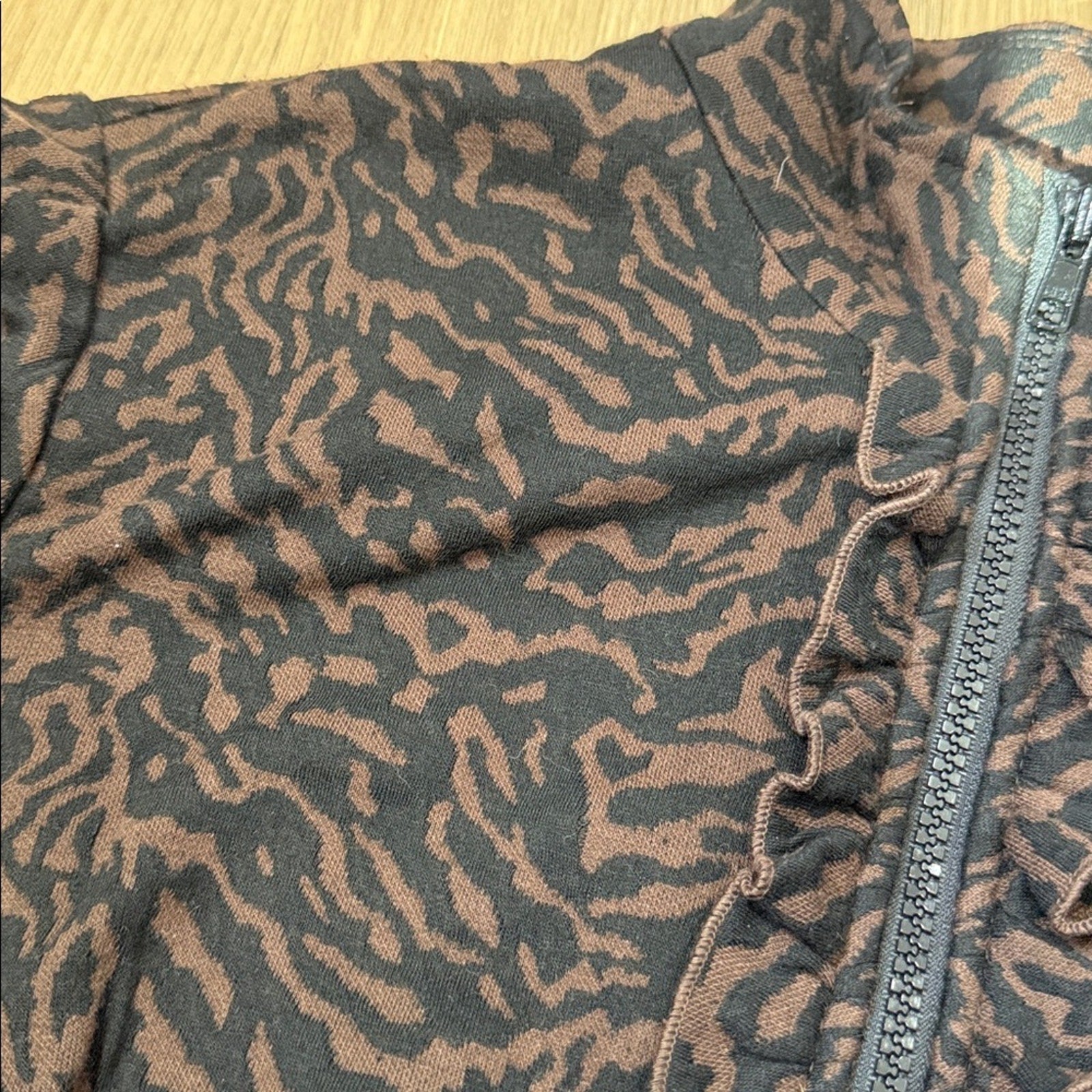 Harve Benard Black and Brown Patterned Ruffle Detail Jacket Size 1X
