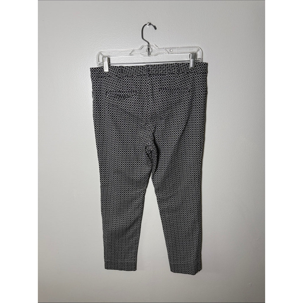 Van Heusen Black & White Geo Print Slim Ankle Pants Size 8