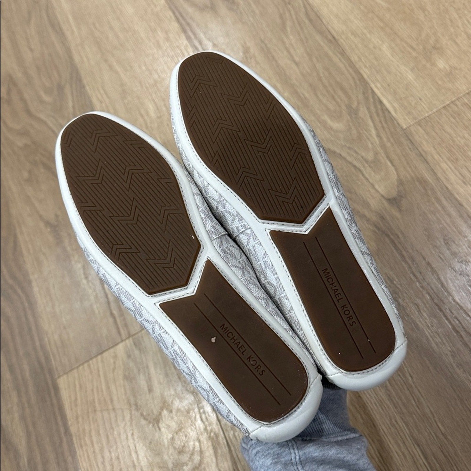 Michael Kors Lillie Logo Moccasins in Vanilla Colored Logo Print Canvas / Gold 9