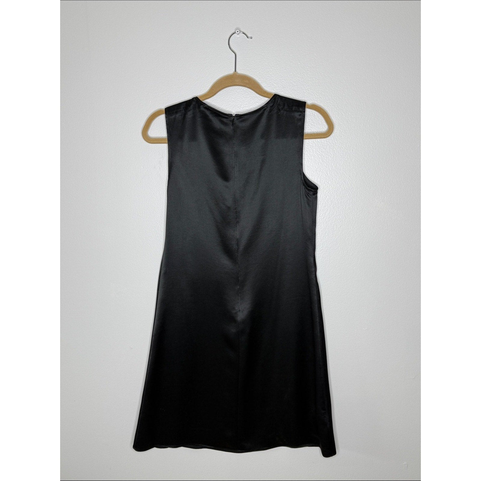Black Embellished Neckline Dress w/ Blue Neckline Size 8