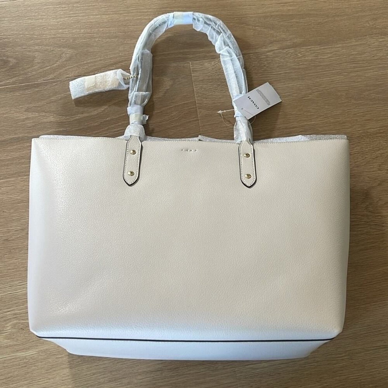 COACH Cream / White “Chalk” LTH Town Tote Top Handle Handbag NWT