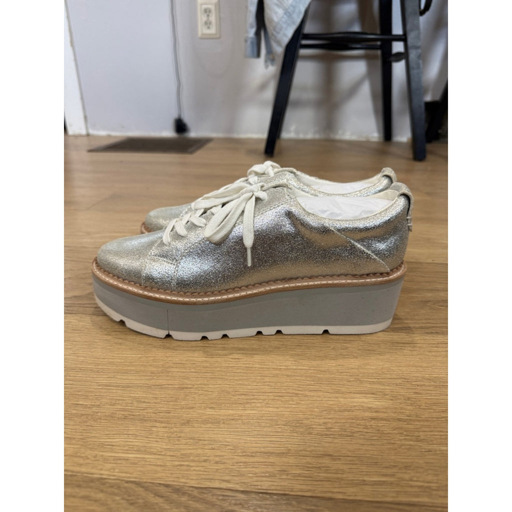 Dolce Vita Toyah Lace Up Platform Sneakers in Metallic Silver Size 9.5