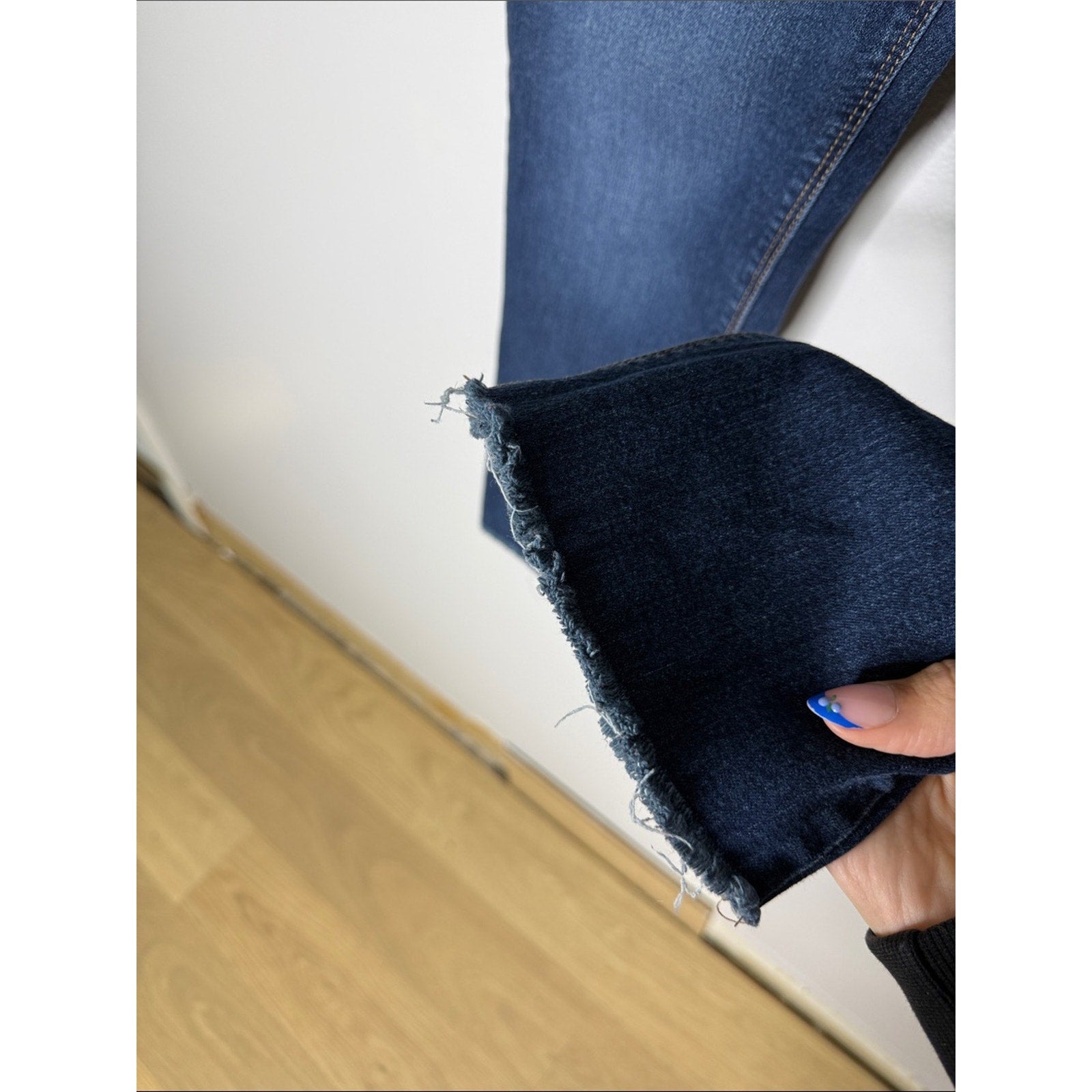 1822 Denim Dark Blue Cropped Ankle Jeans Size 12