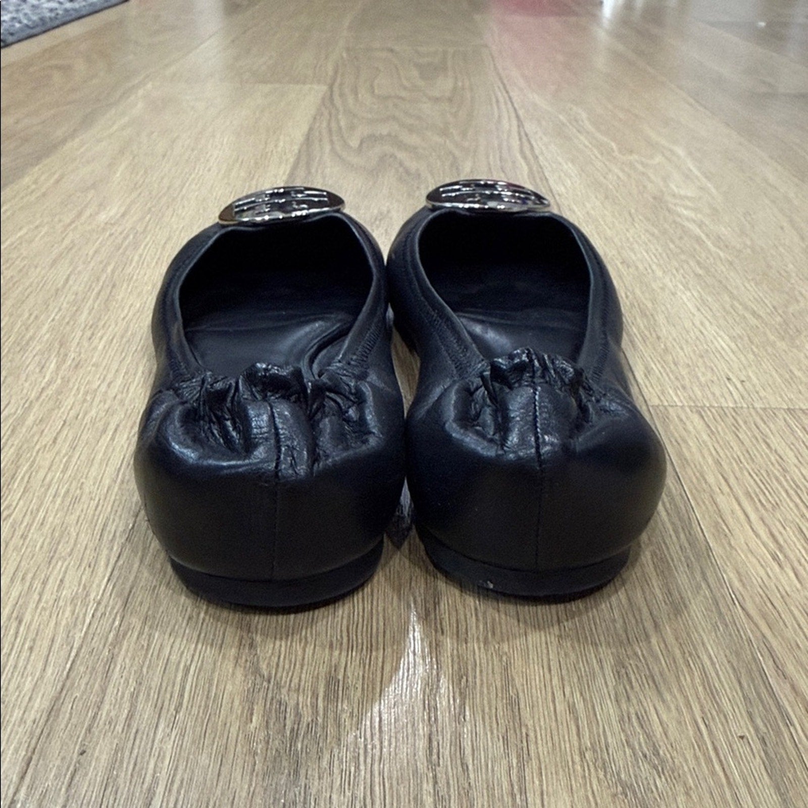 Tory Burch Black Travel Reva Ballet Flats with Silver Logo Size 9.5
