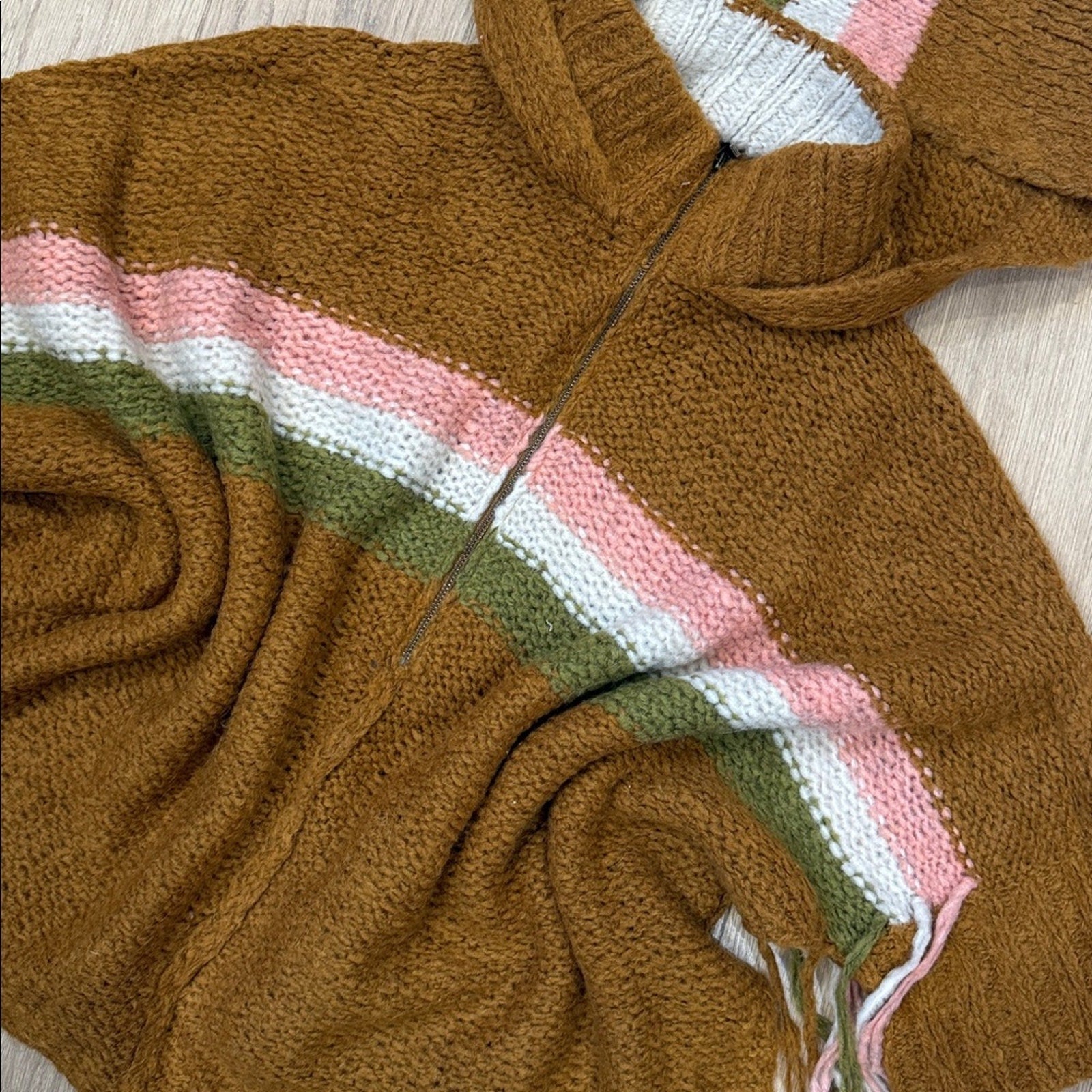 Free People Desert Sunrise Hooded Poncho in Brown Pink and White Size XS/S