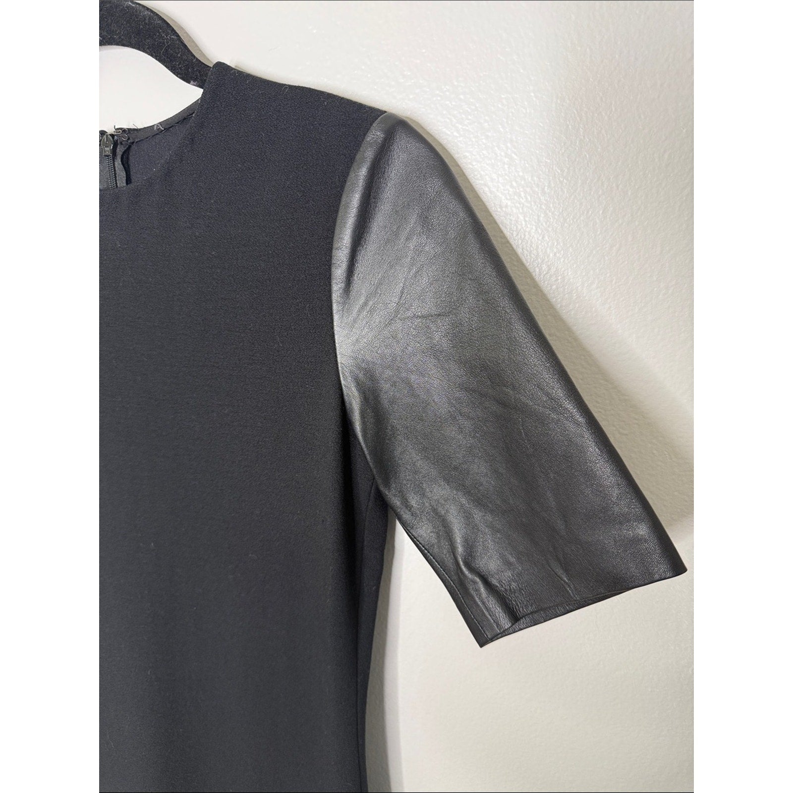 Vince Classic Black Short-Sleeve Sheath Dress w/ Leather Sleeves Size 4