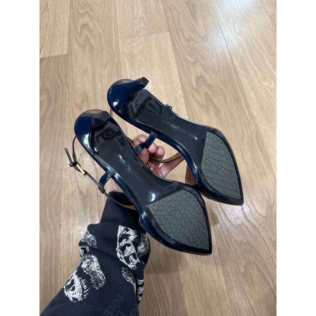 Calvin Klein Navy Patent Leather Strappy Criss Cross Buckle Closure Pointed Toe Heels Size 10