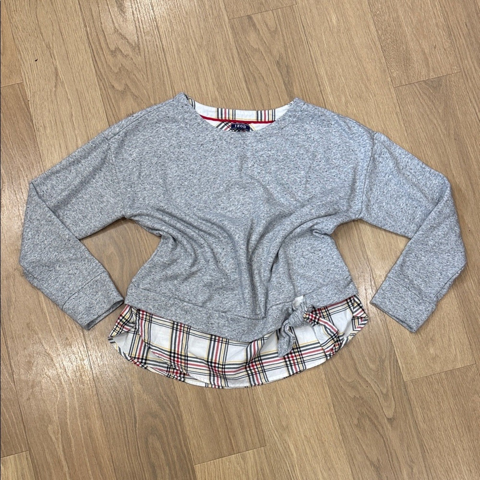 Izod Gray Speckled and Plaid Detail Layered Look Top Size Large