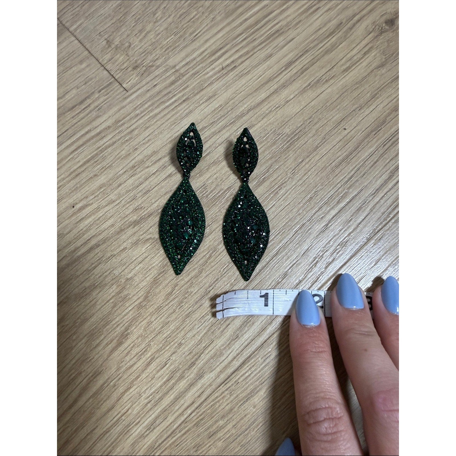 Green Sparkle Leaf Drop Earrings - Women Jewelry