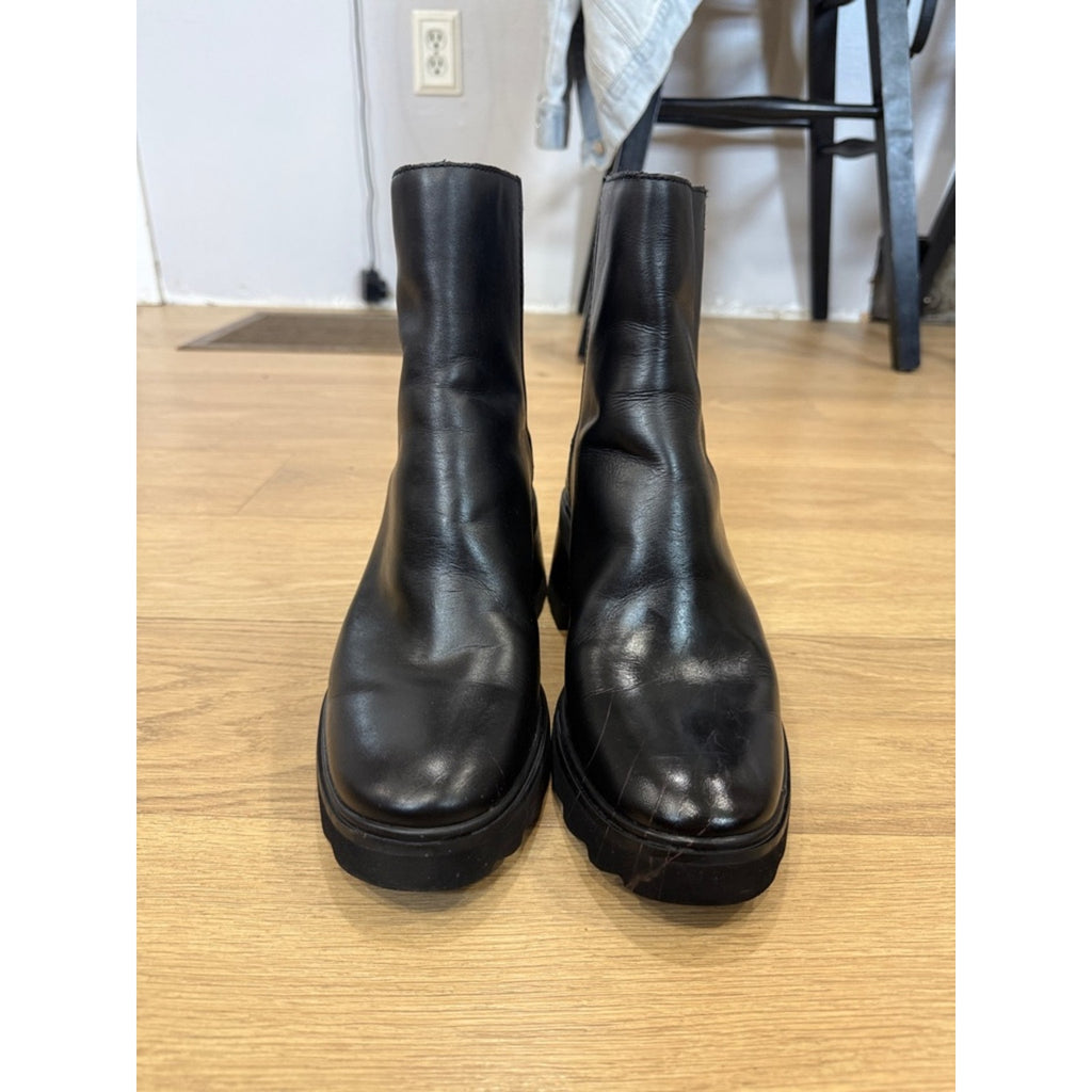 Dolce Vita Martey H2O Black Leather Chunky Heel Chelsea Boots Size 9.5