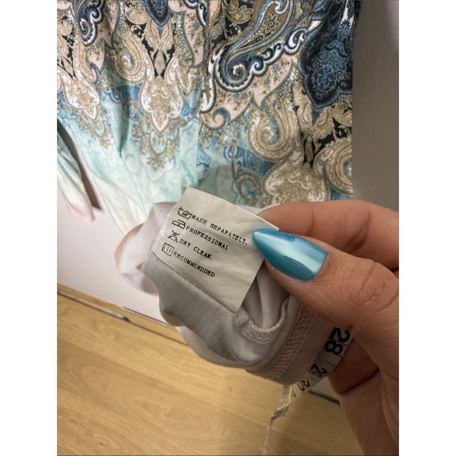 Noracora Long Sleeve Ombre Paisley Print Top in Blue and Pink Size XXL