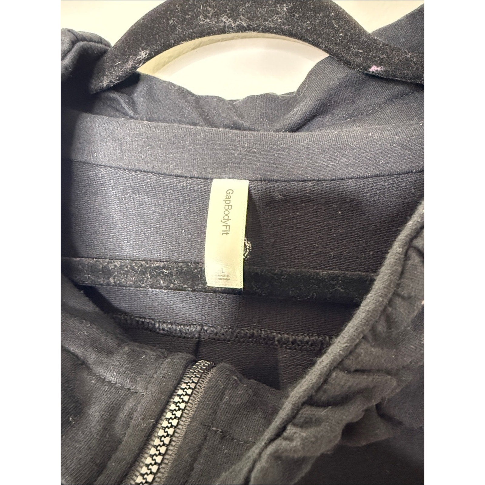 Gap Body Fit Black Zip-Up Sweatshirt with Ruched Collar Size Large
