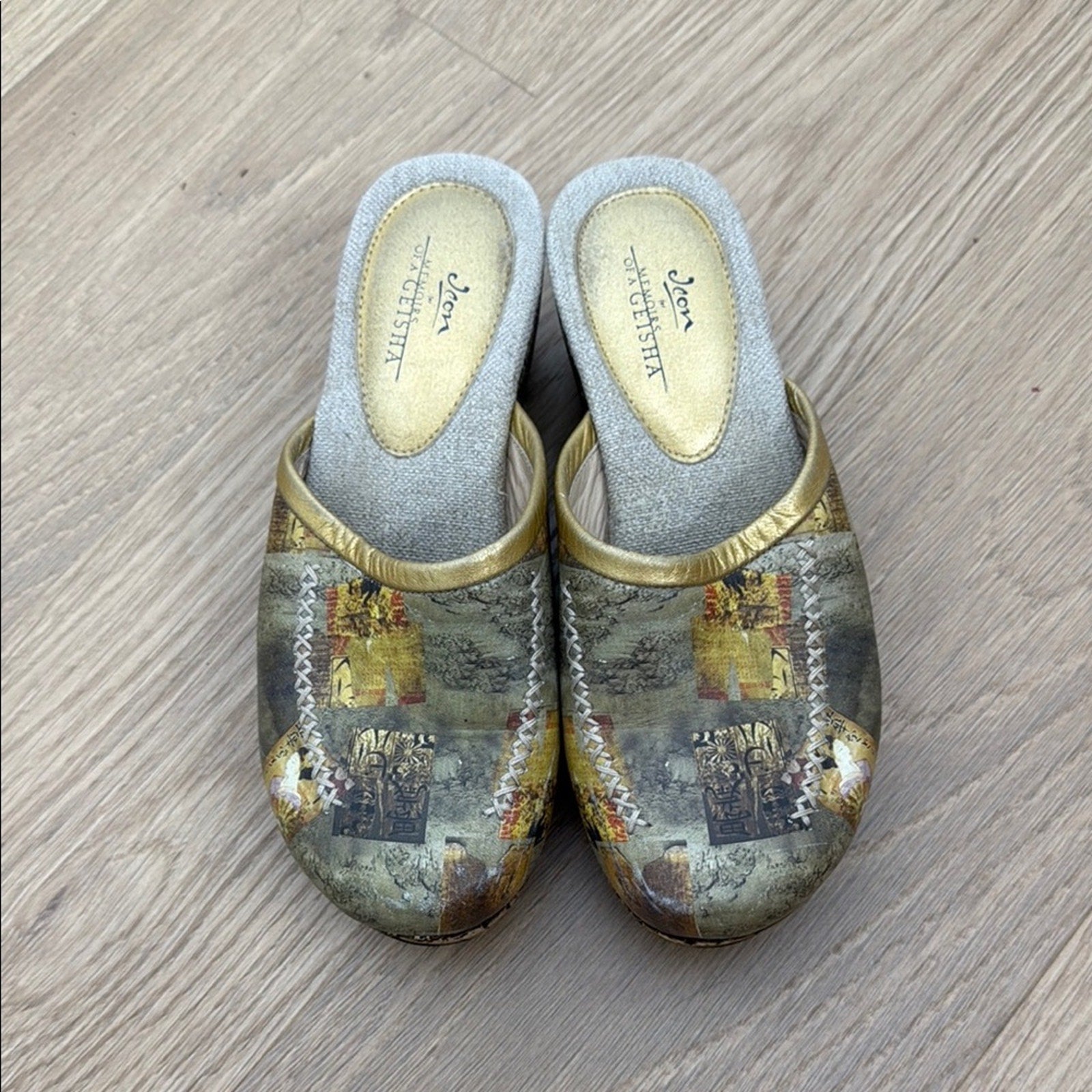 Jeon x Memories of a Geisha Artistic Gold and Brown Mules Size 6.5