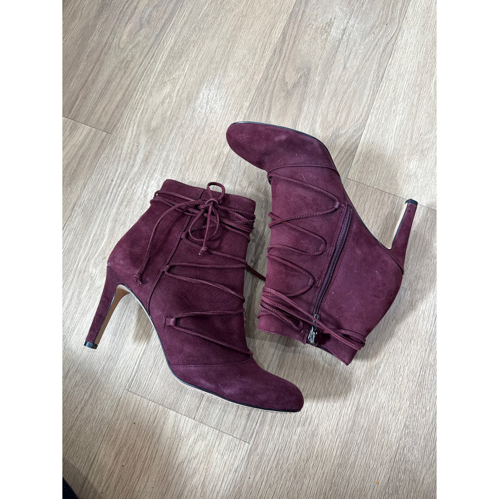 Vince Camuto Chenai Lace Up Pointed Toe Stiletto Suede Bootie in Burgundy Size 10