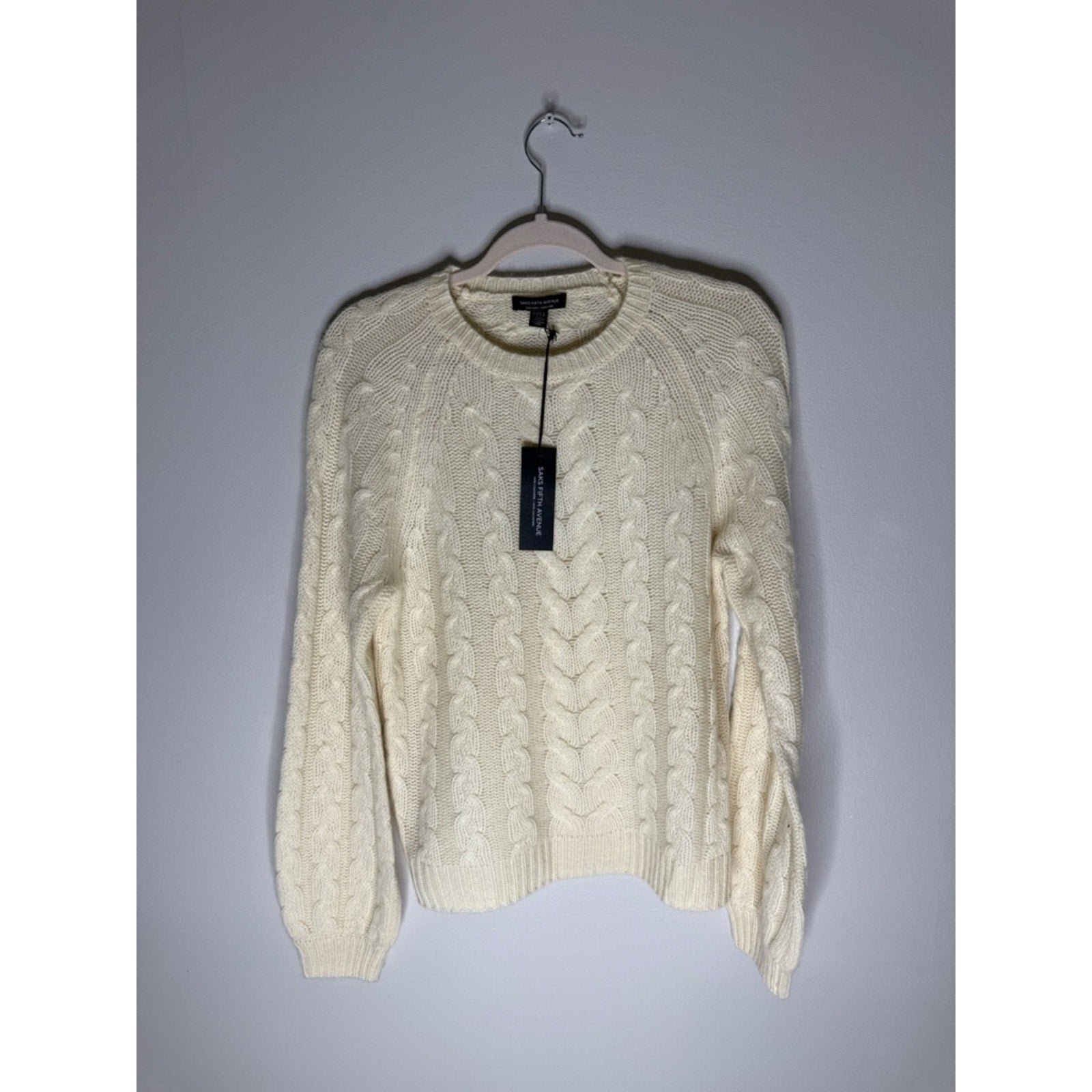Saks Fifth Avenue Cream Cable-Knit Crewneck Sweater Cashmere Size Small NEW!