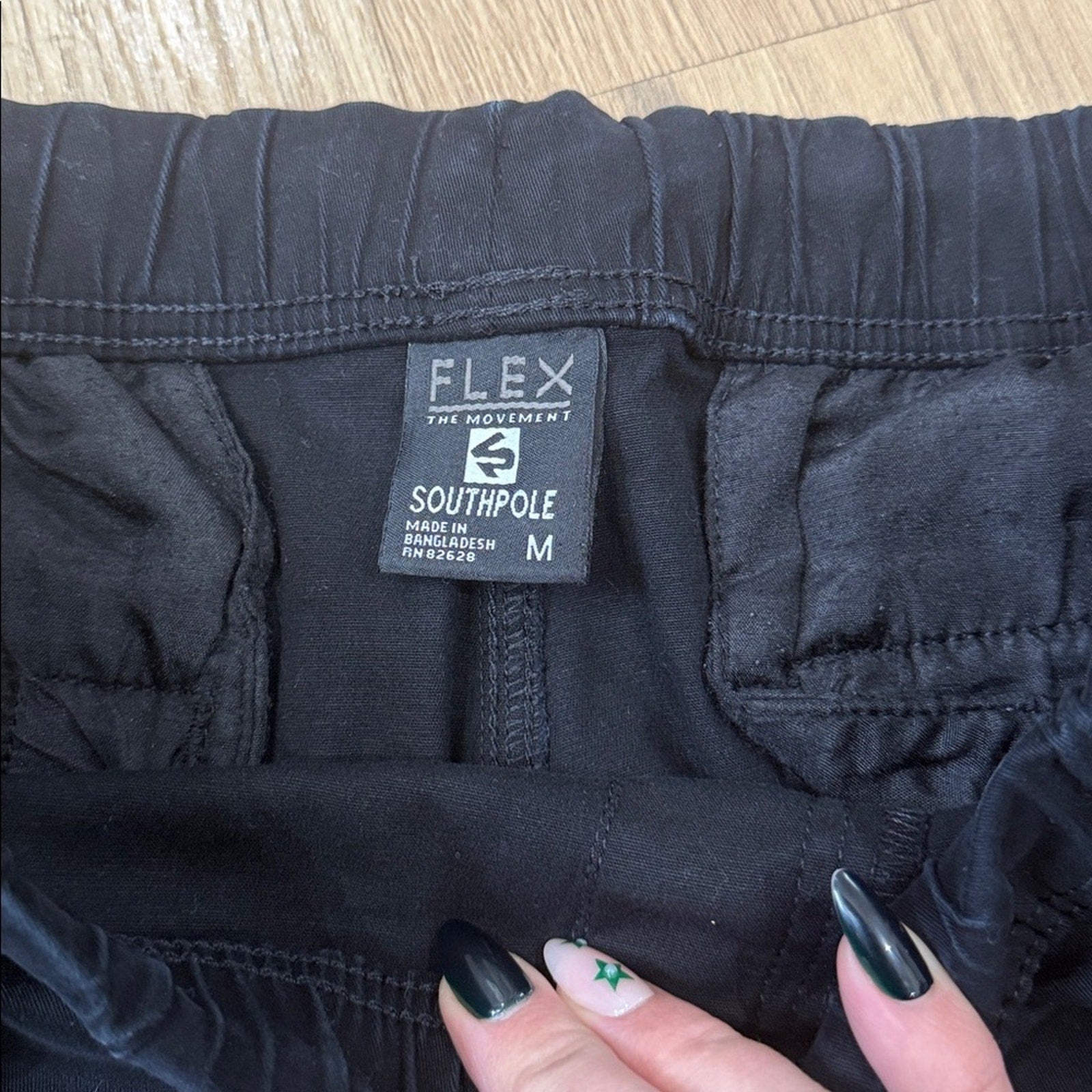 South Pole Men's Black Jogger Pants Size Medium