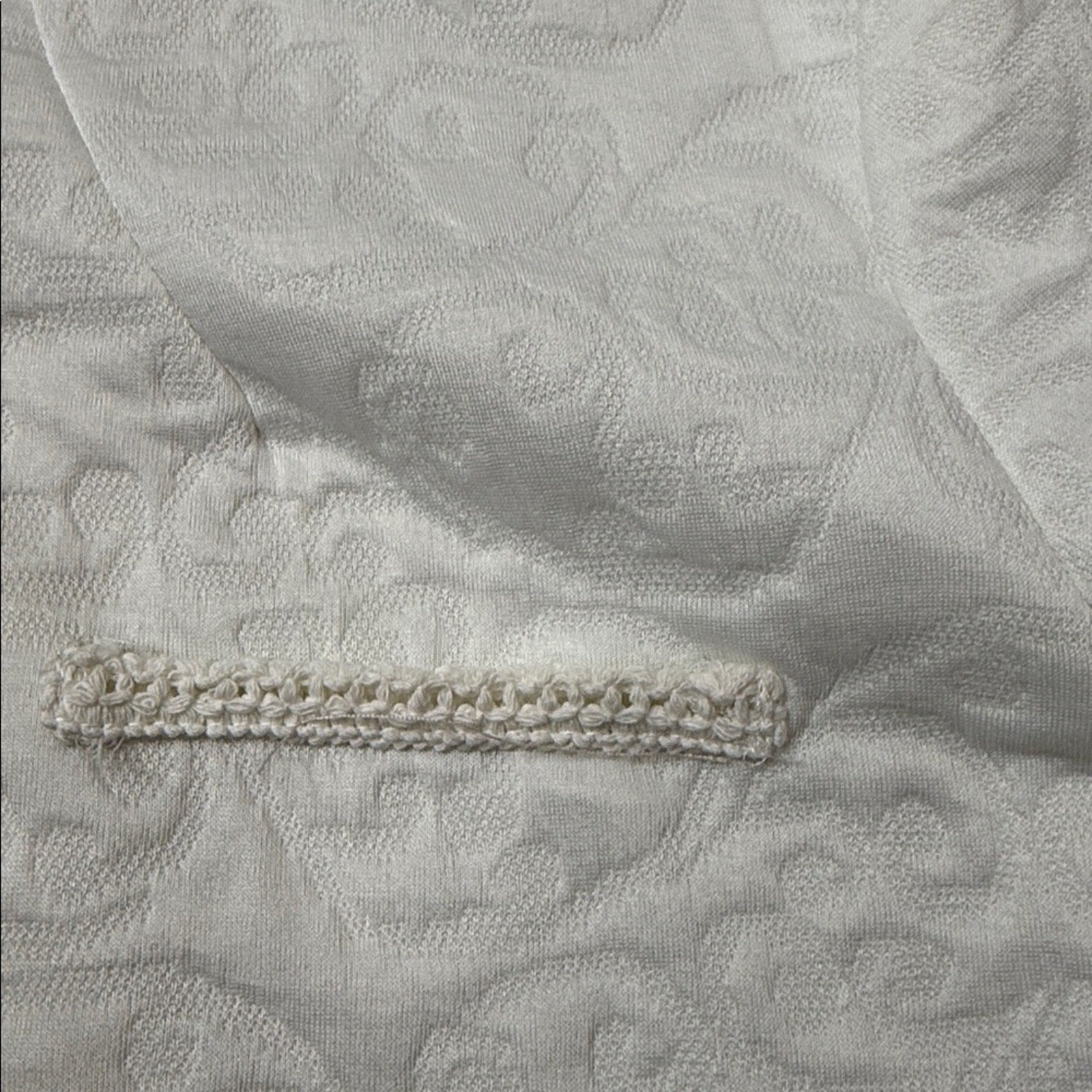 Dress Barn White Textured Detailed Hems Zip Front Jacket NWT Size XL