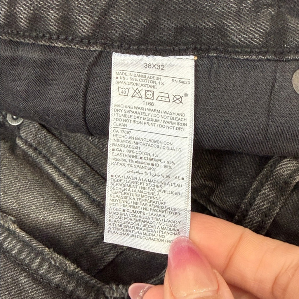 Old Navy Black Relaxed Slim Jeans Size 38/32