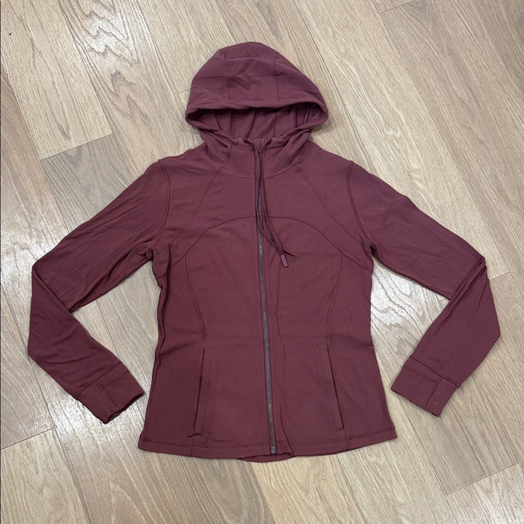 Lululemon Hooded Define Jacket in Nulu Fabric in Chianti Size 12