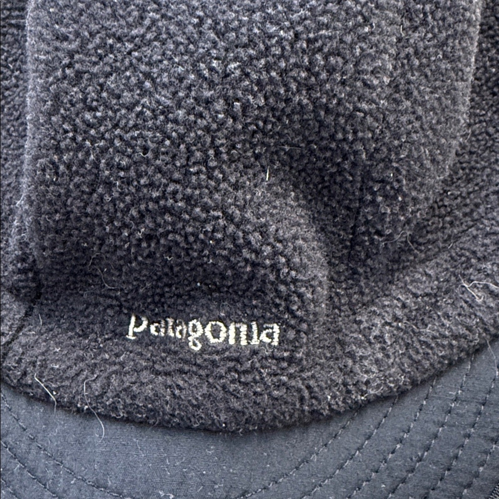 Patagonia Black Fleece Brimmed Hat - Size Large, Adjustable