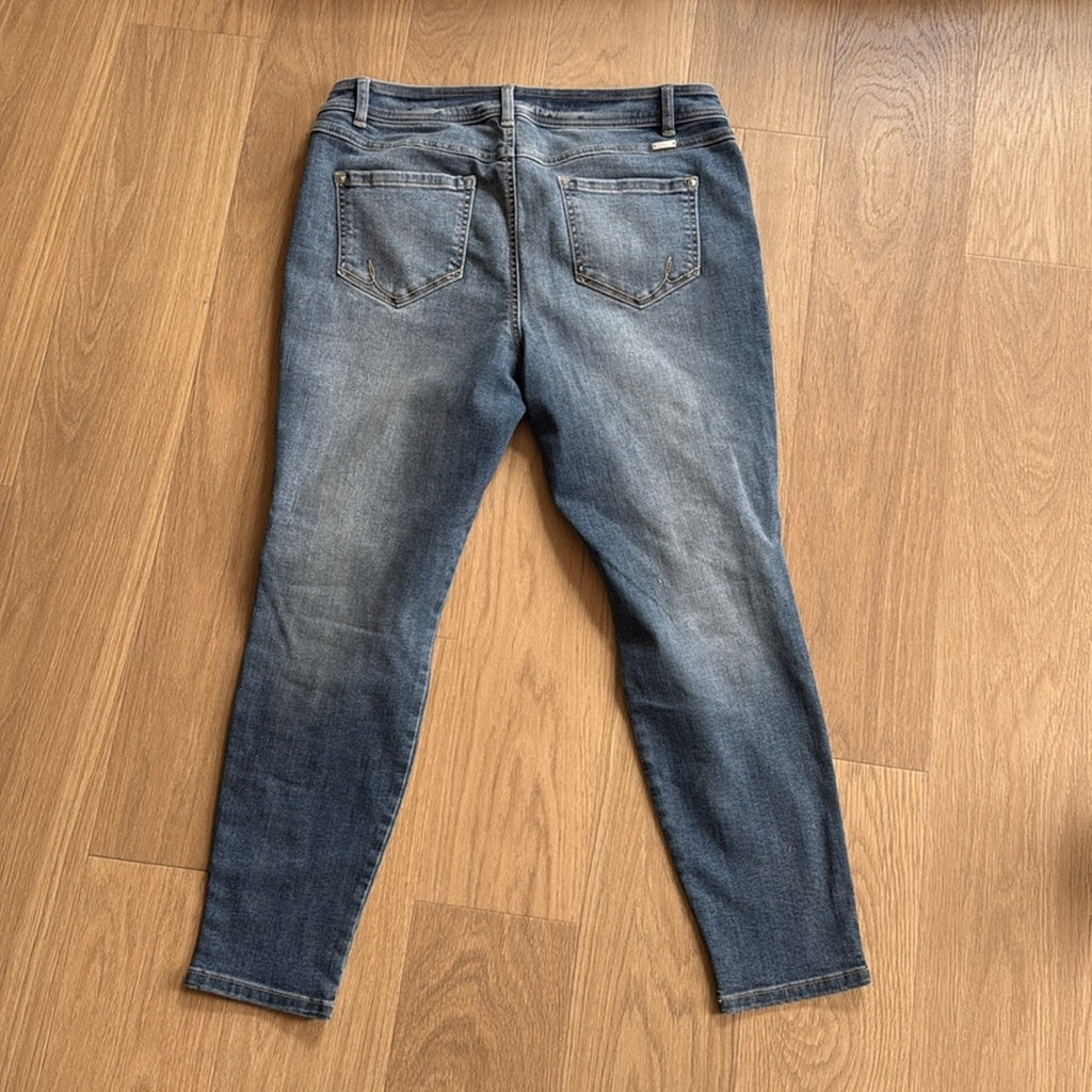 INC Skinny Leg Regular Fit Women's Blue Jeans with Silver Accents Size 14P