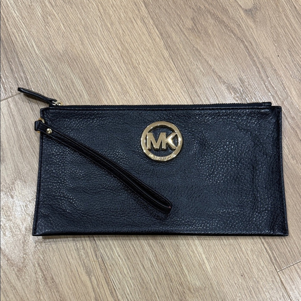 Michael Kors Fulton Large Zip Clutch Wristlet in Black Pebbled Leather and Gold