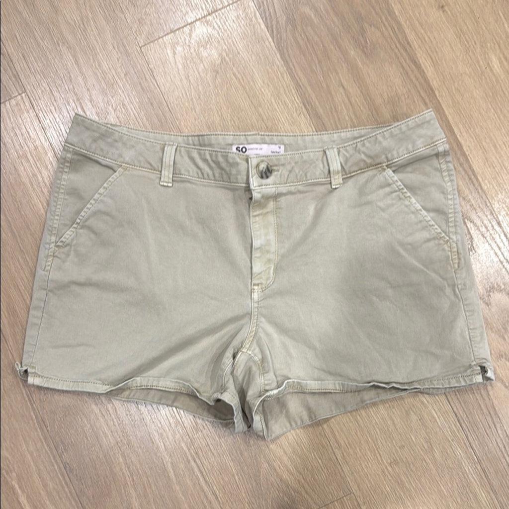 SO Khaki Chino Style Cotton Blend Women's Shorts Size 16