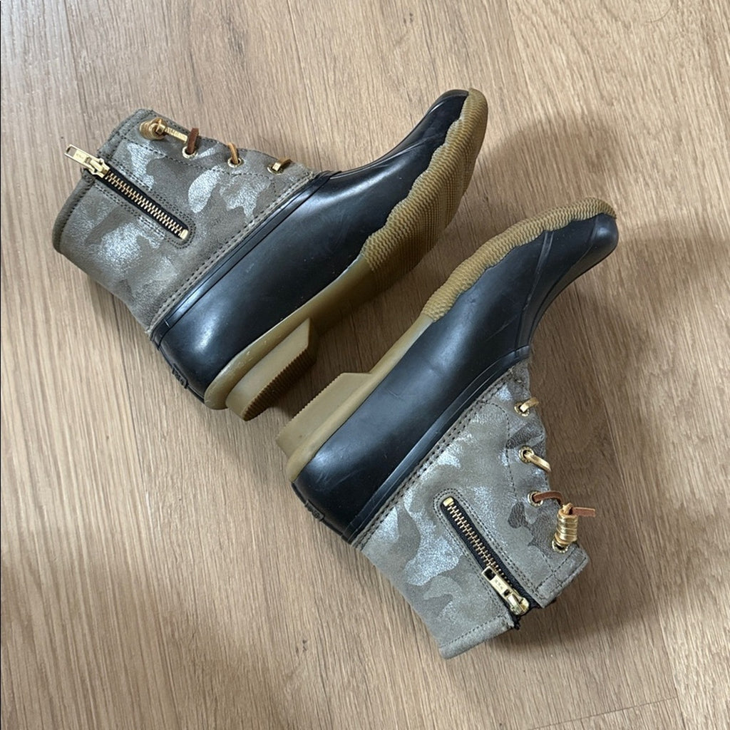 Sperry Women's Saltwater Camo Duck Boots - Black & Camouflage, Size 7.5