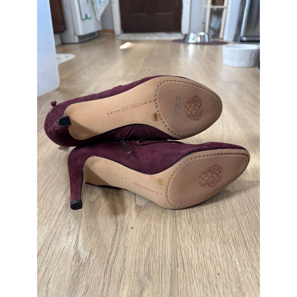 Vince Camuto Chenai Lace Up Pointed Toe Stiletto Suede Bootie in Burgundy Size 10
