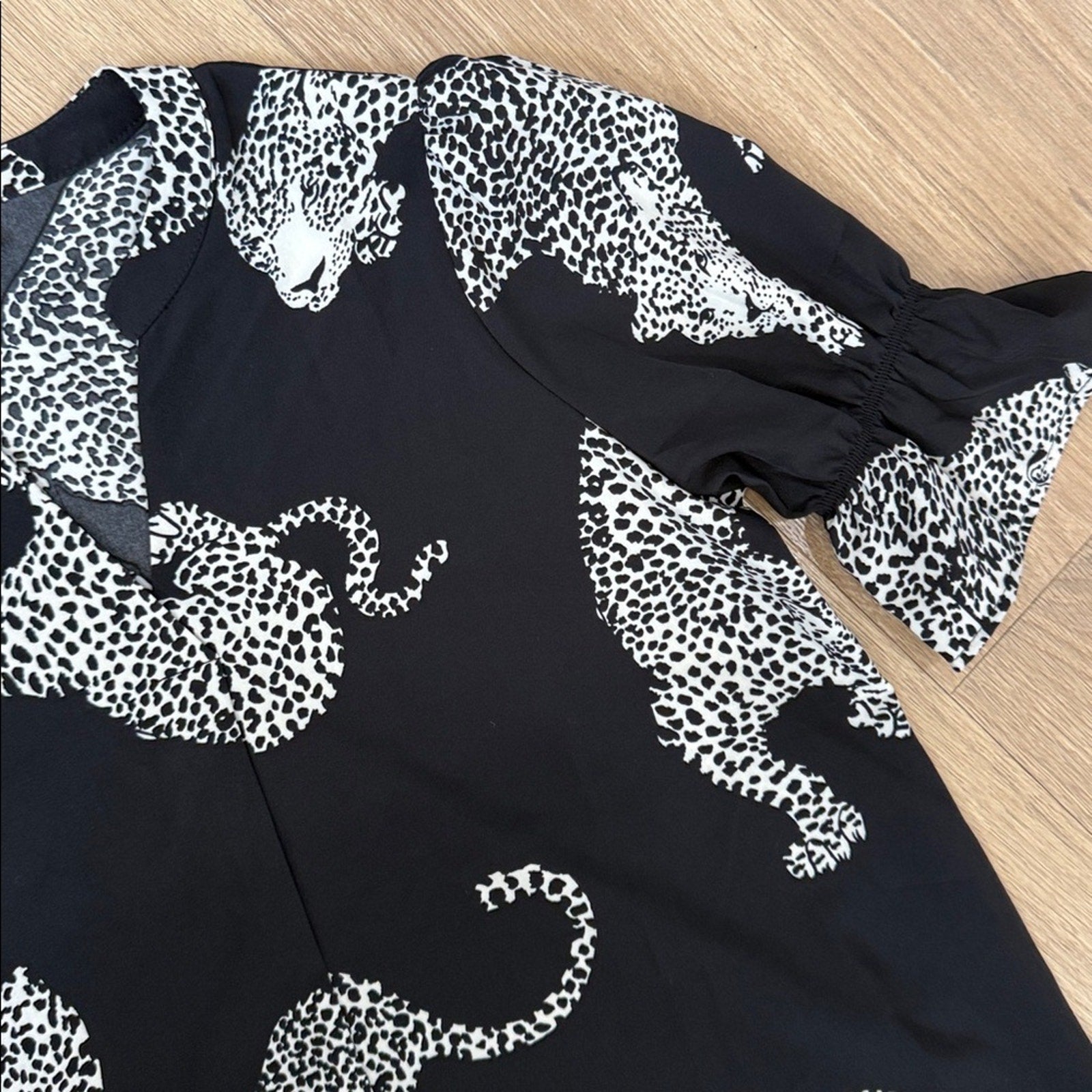 Black Dress with Leopard Print Puff Sleeve and Ruffle Shift Dress Size Small