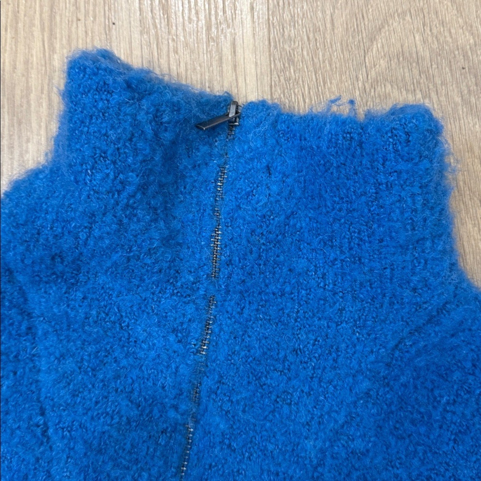Zara Vibrant Blue 1/4 Zip Fuzzy Soft Knit Cropped Pullover Turtleneck Sweater SM