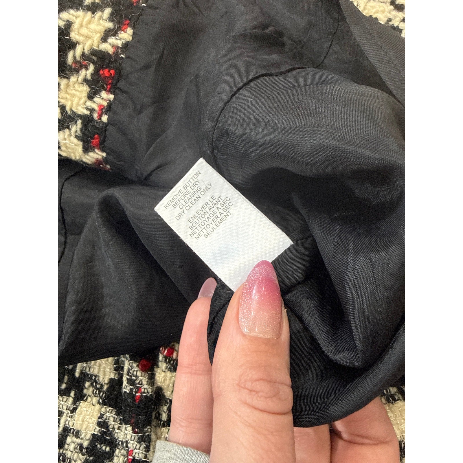 Nanette Lepore Bergdorf Goodman Houndstooth Wool Blend Black / White / Red Plaid Button Front Peplum Skirt Size 6