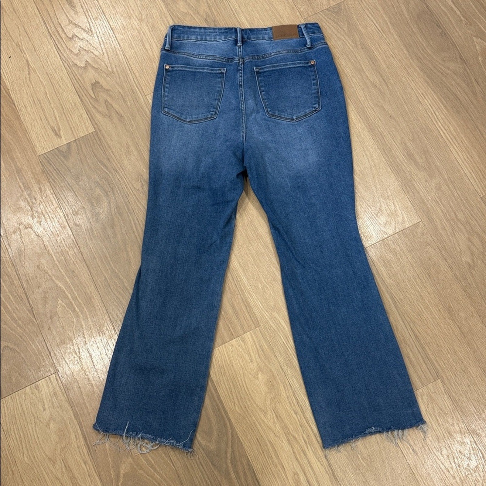 Judy Blue Boot Cut Raw Hem Jeans in Classic Blue Size 14W